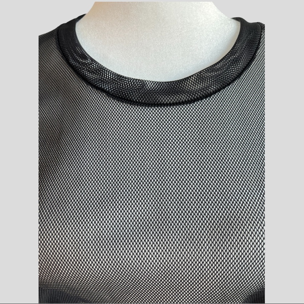 Mesh top - Picture 3 of 3